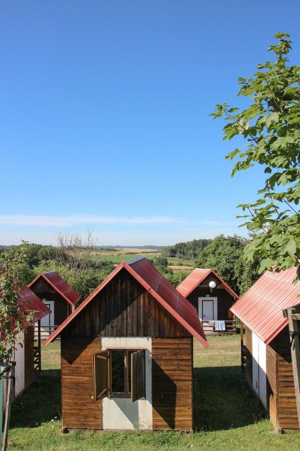 Camping V Raji - Palda Hotel Rovensko pod Troskami Buitenkant foto