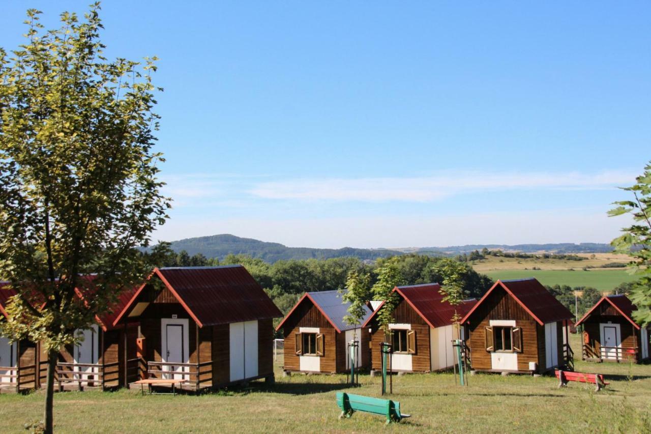 Camping V Raji - Palda Hotel Rovensko pod Troskami Buitenkant foto